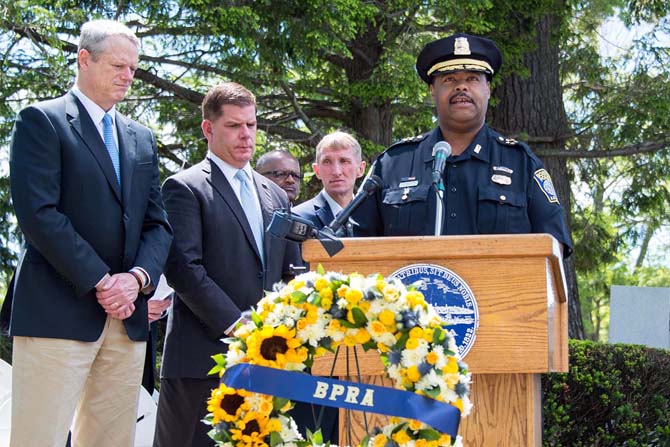 boston-police-reife-association-donate-boston-police-families